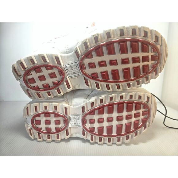 ThirtyTwo Lashed Women's Snowboard Boots Size 7.5 White with Red Gem Accents - Picture 7 of 10